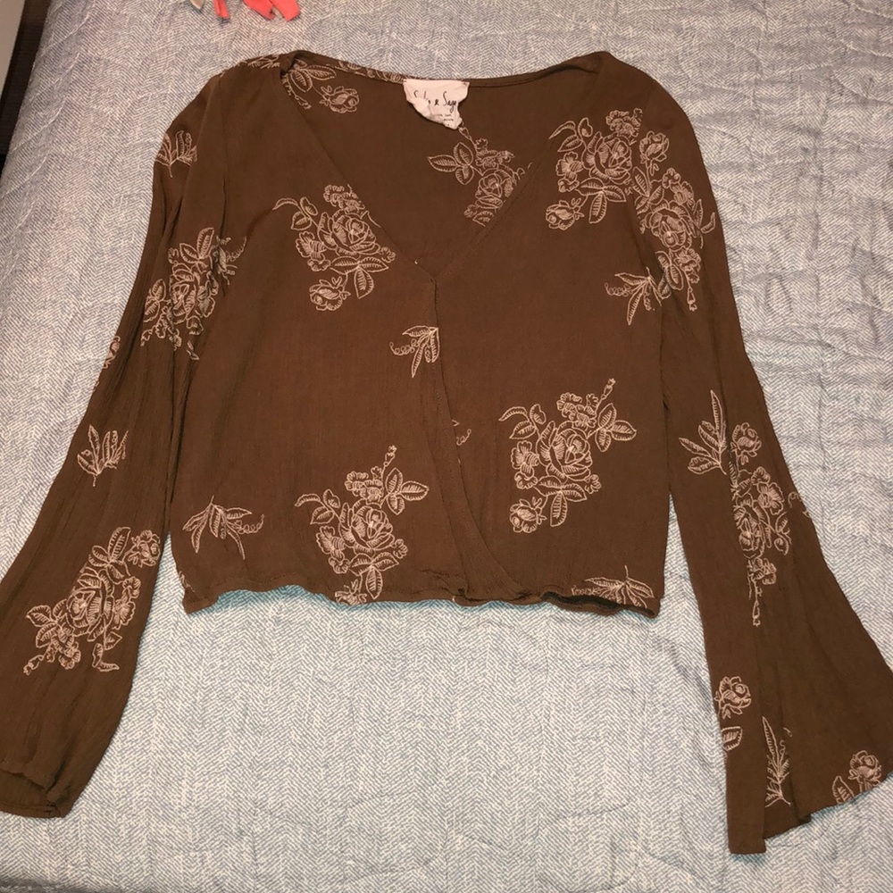 Army green floral crop top